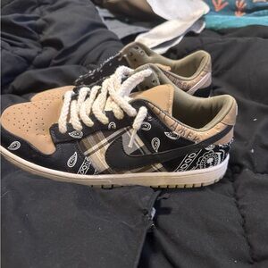 Size 11 - Nike Dunk Low Premium QS SB x Travis Scott Cactus Jack